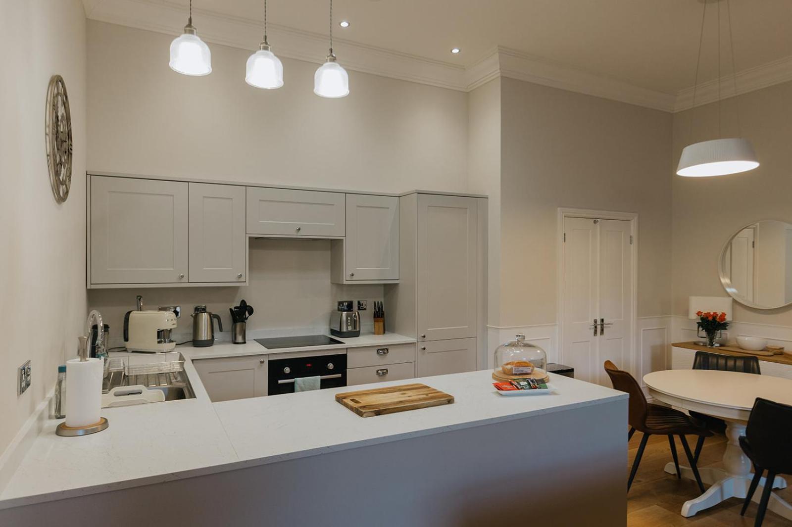 Wensleydale, Old School Rooms - Ground Floor Luxury Apartment In Richmond, North Yorkshire Richmond  Exterior foto